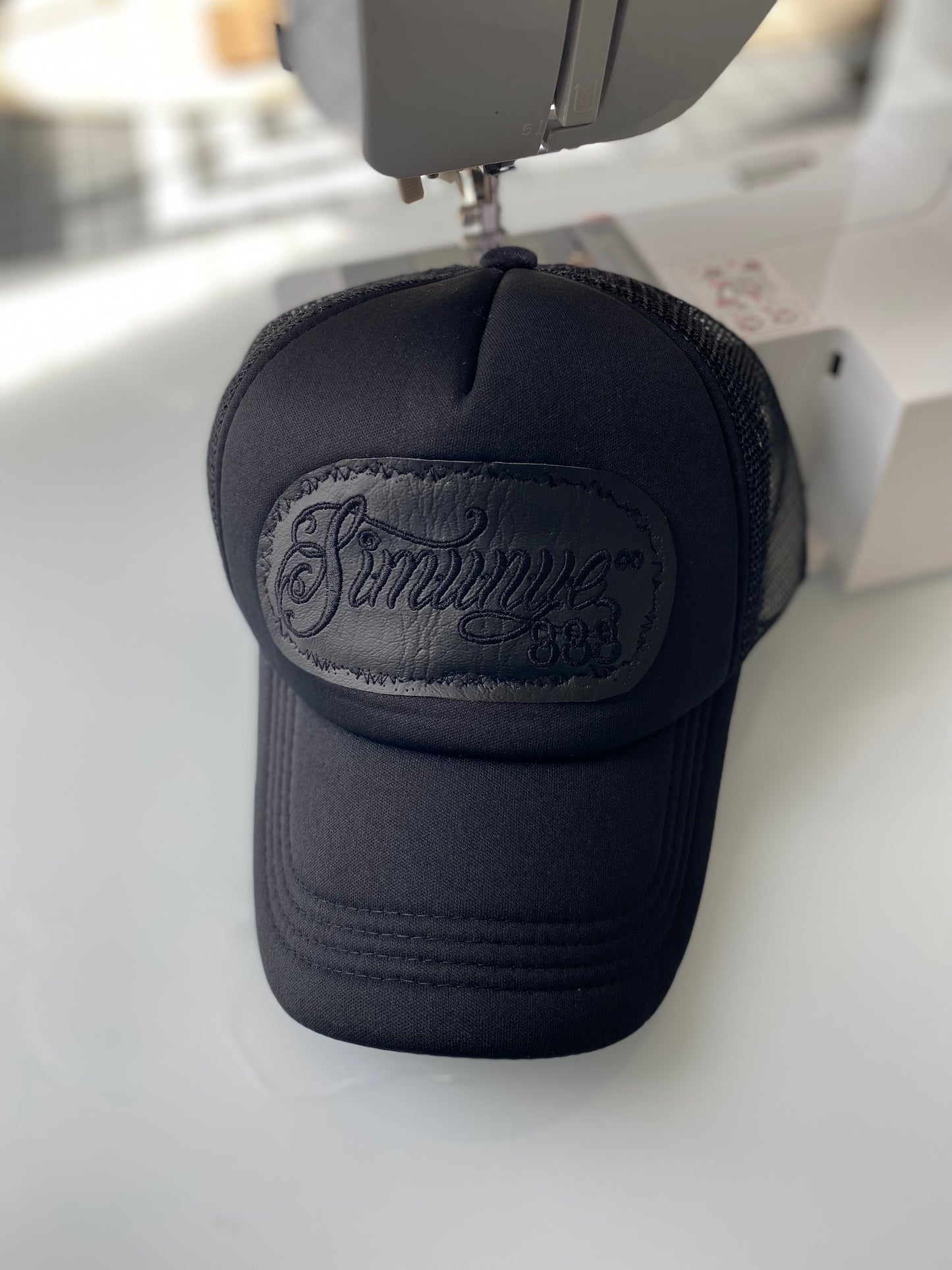 Mesh Sim Signature Trucker 2.0
