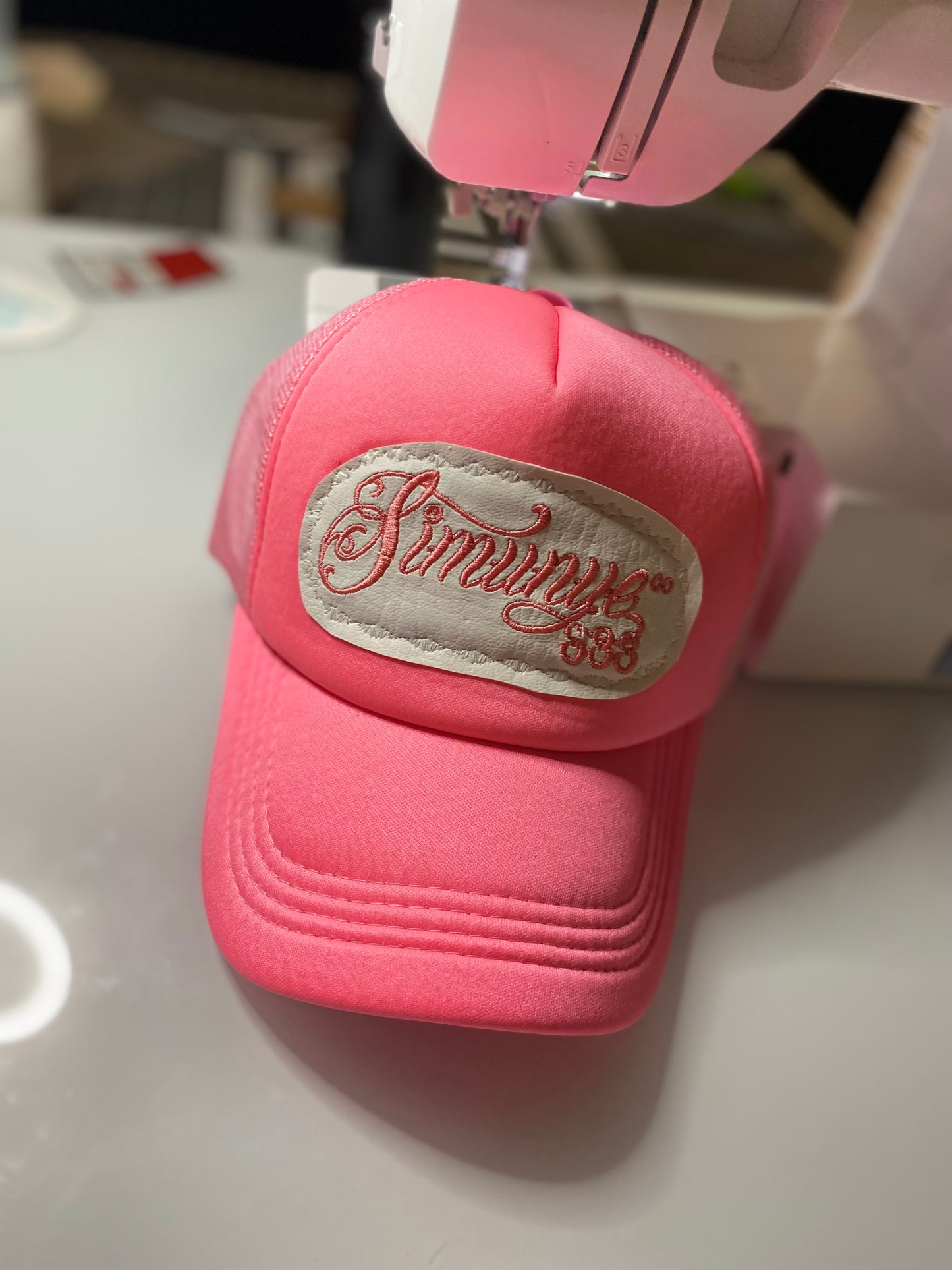 Mesh Sim Signature Trucker 2.0
