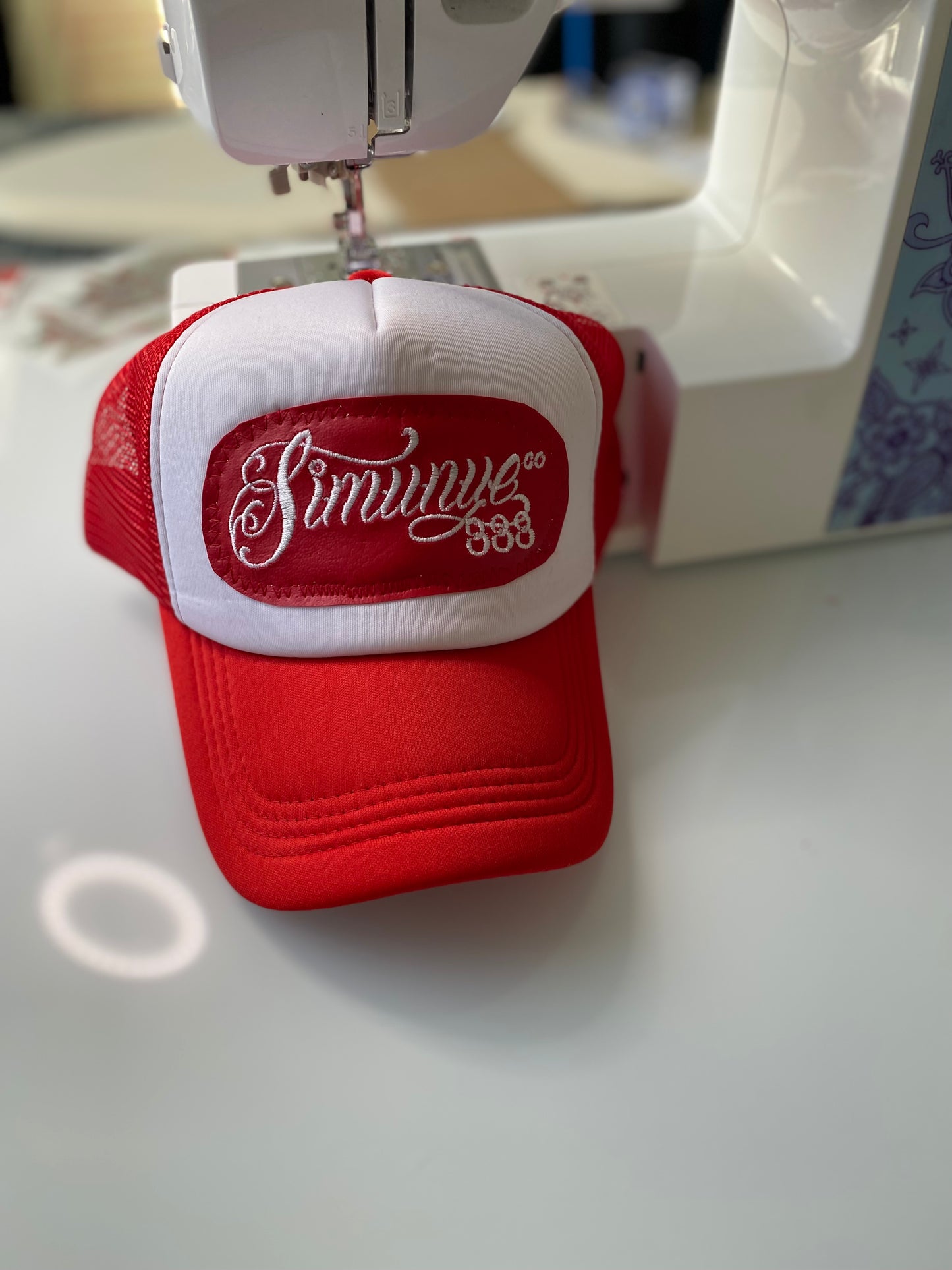 Mesh Sim Signature Trucker 2.0